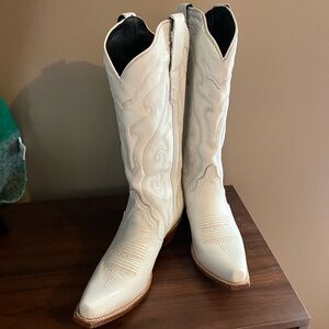 White Cowgirl Boots